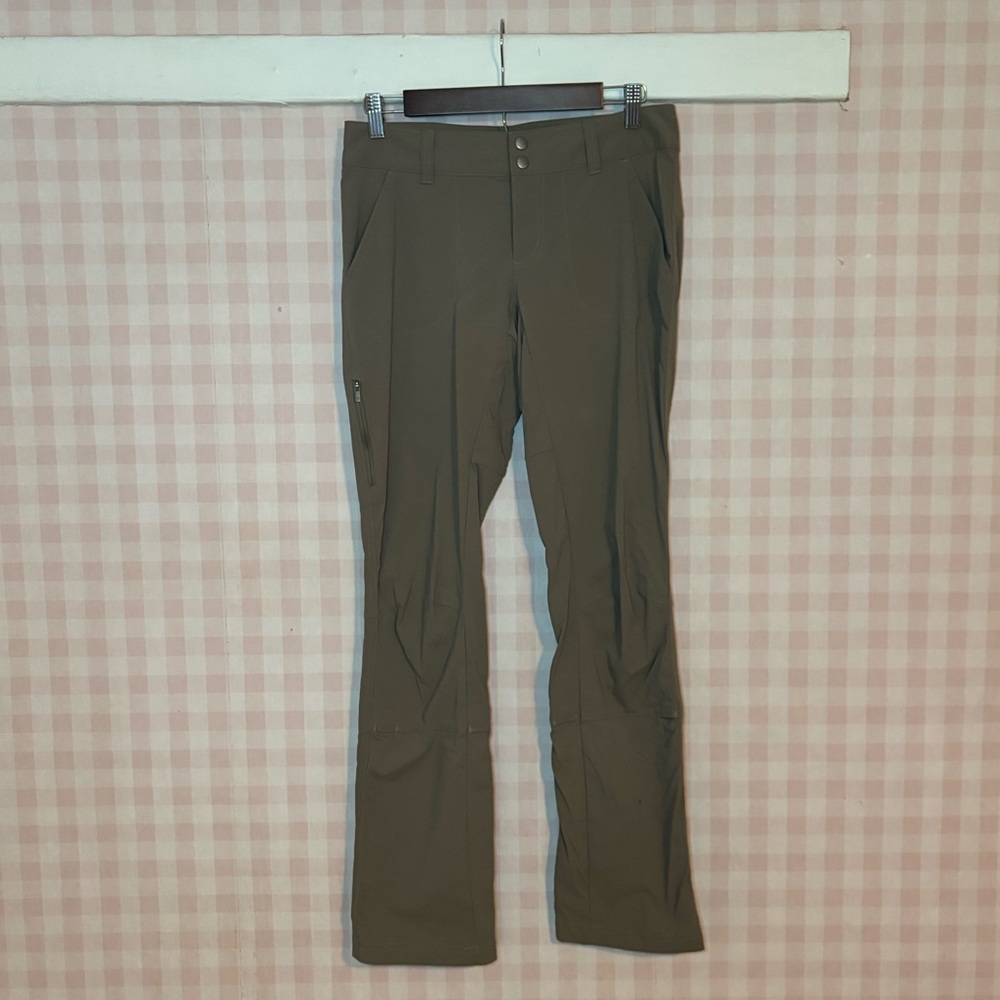 Columbia Woman’s Pants